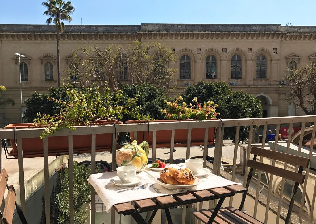 Apartamento Nuvole Barocche Lecce Exterior foto
